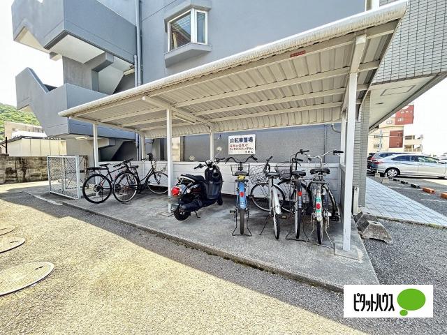 ブルーミングシャトー(2LDK/2階)の外観写真