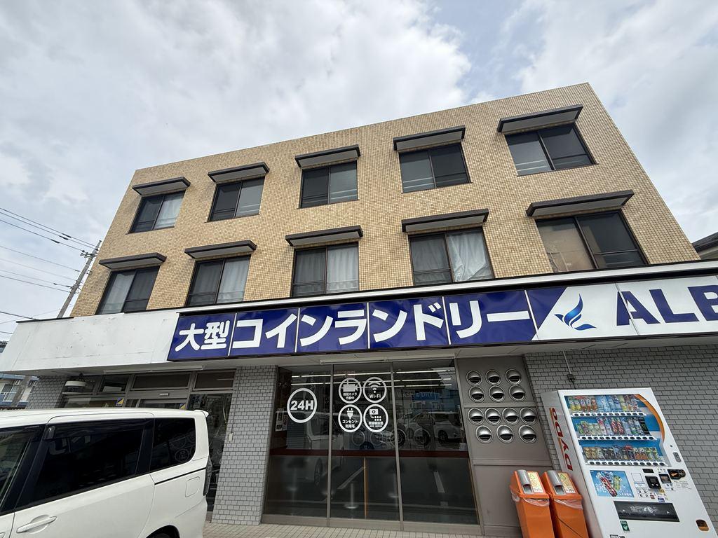 奥富ビル
