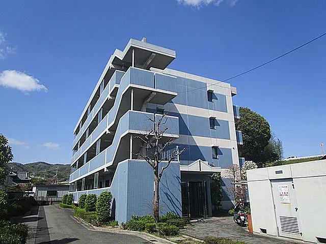 クレール・ハイム