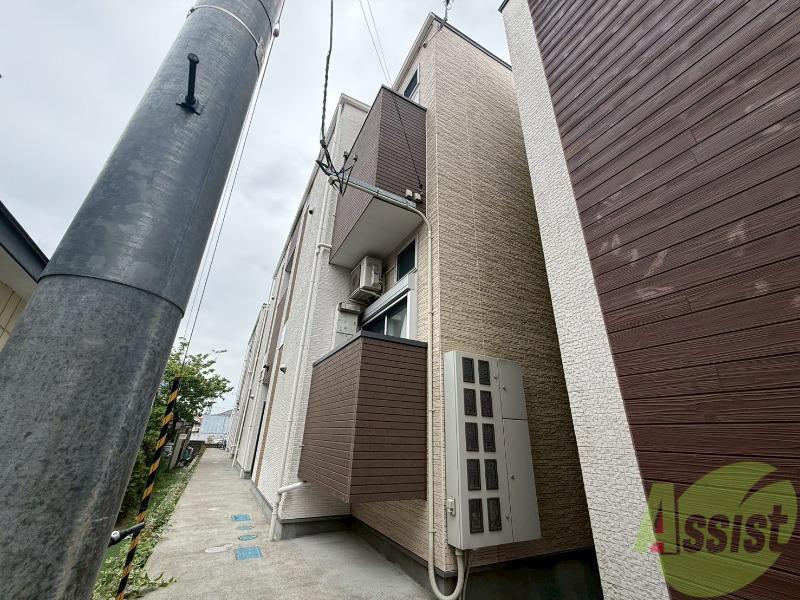WOOD HOUSE殻町