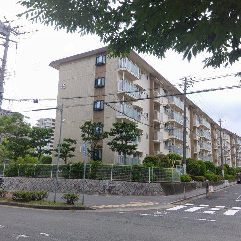 名谷13団地45号棟