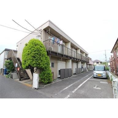 PINESHOUSE