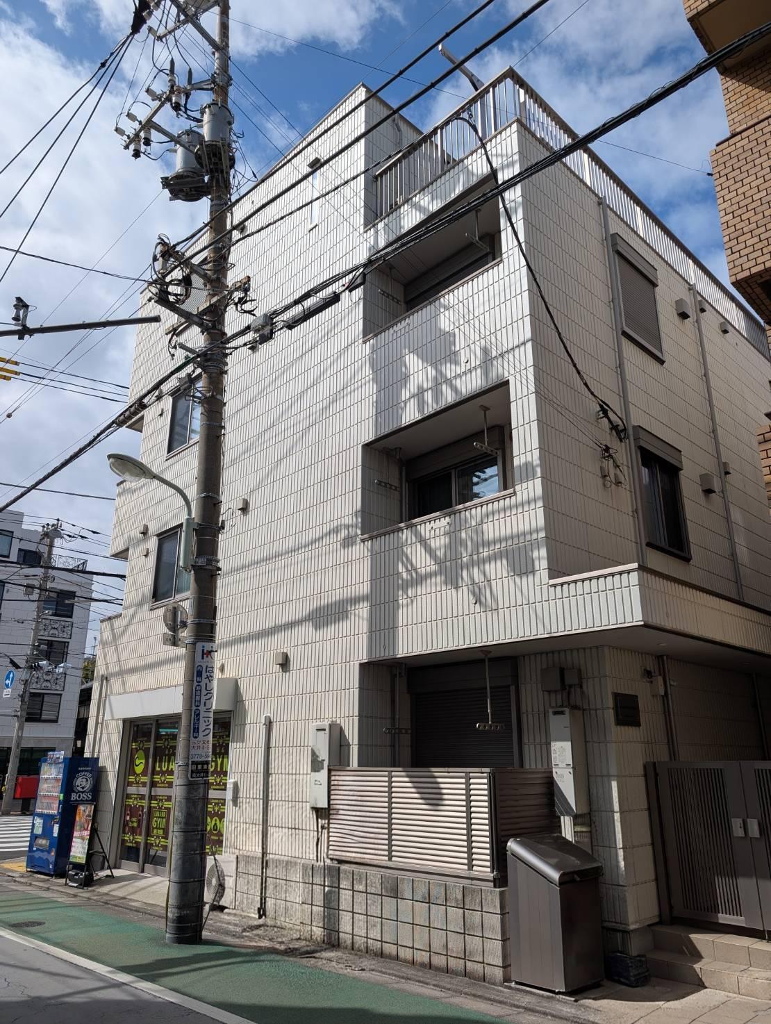 MAISON ISHIHARA