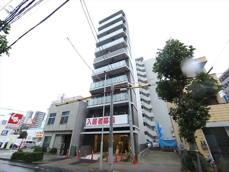 BLESTON COURT KANAYAMA