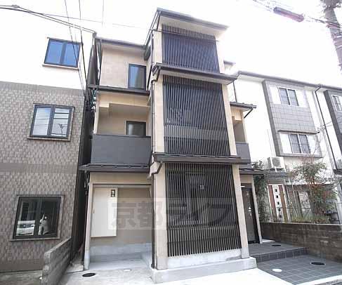 WELL鞍馬口