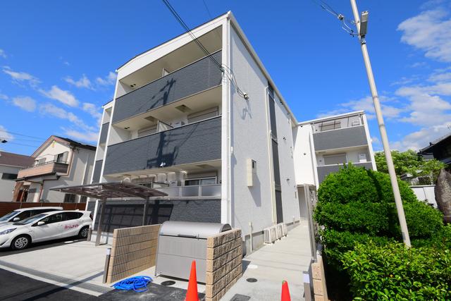 クリエオーレ秦町