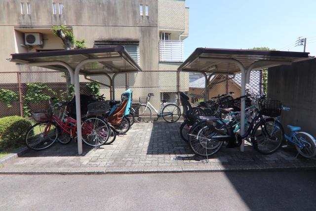 オークヒルズ川名山