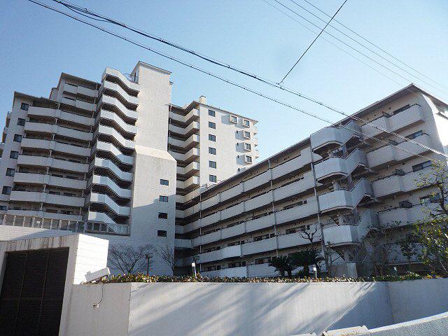 ユニベール宝塚(4LDK/6階)