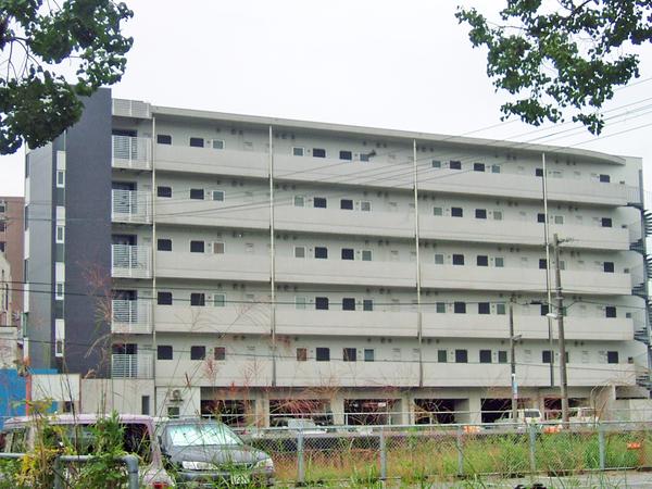 アスターハウス