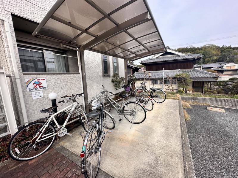 ラシードコート
