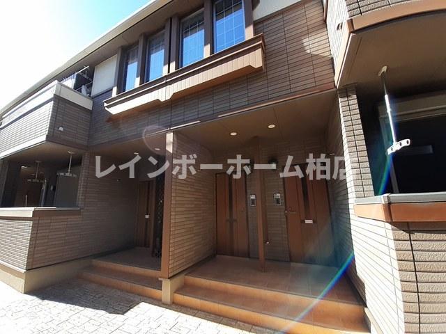 シャンドール弐番館