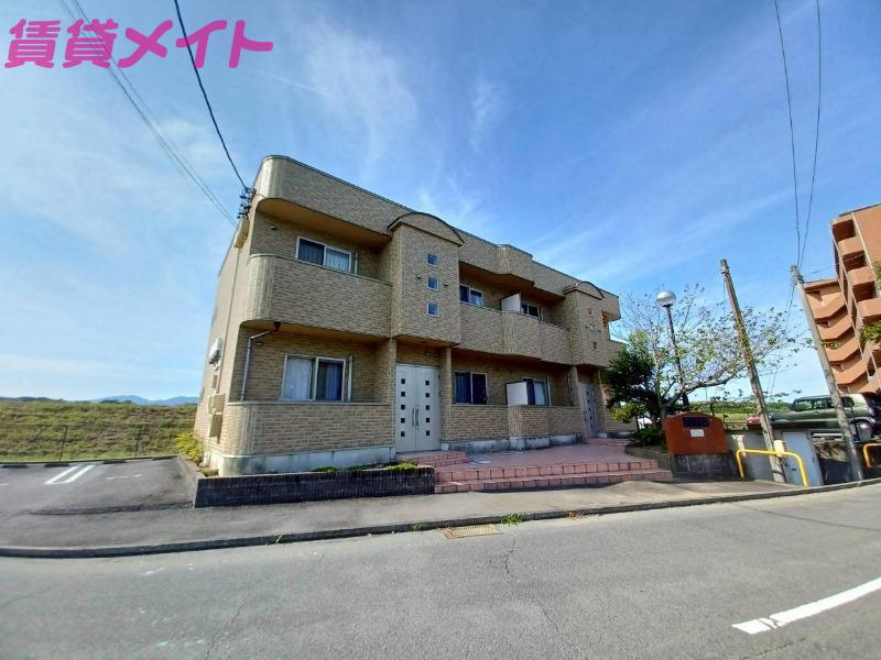 マンション亀山II