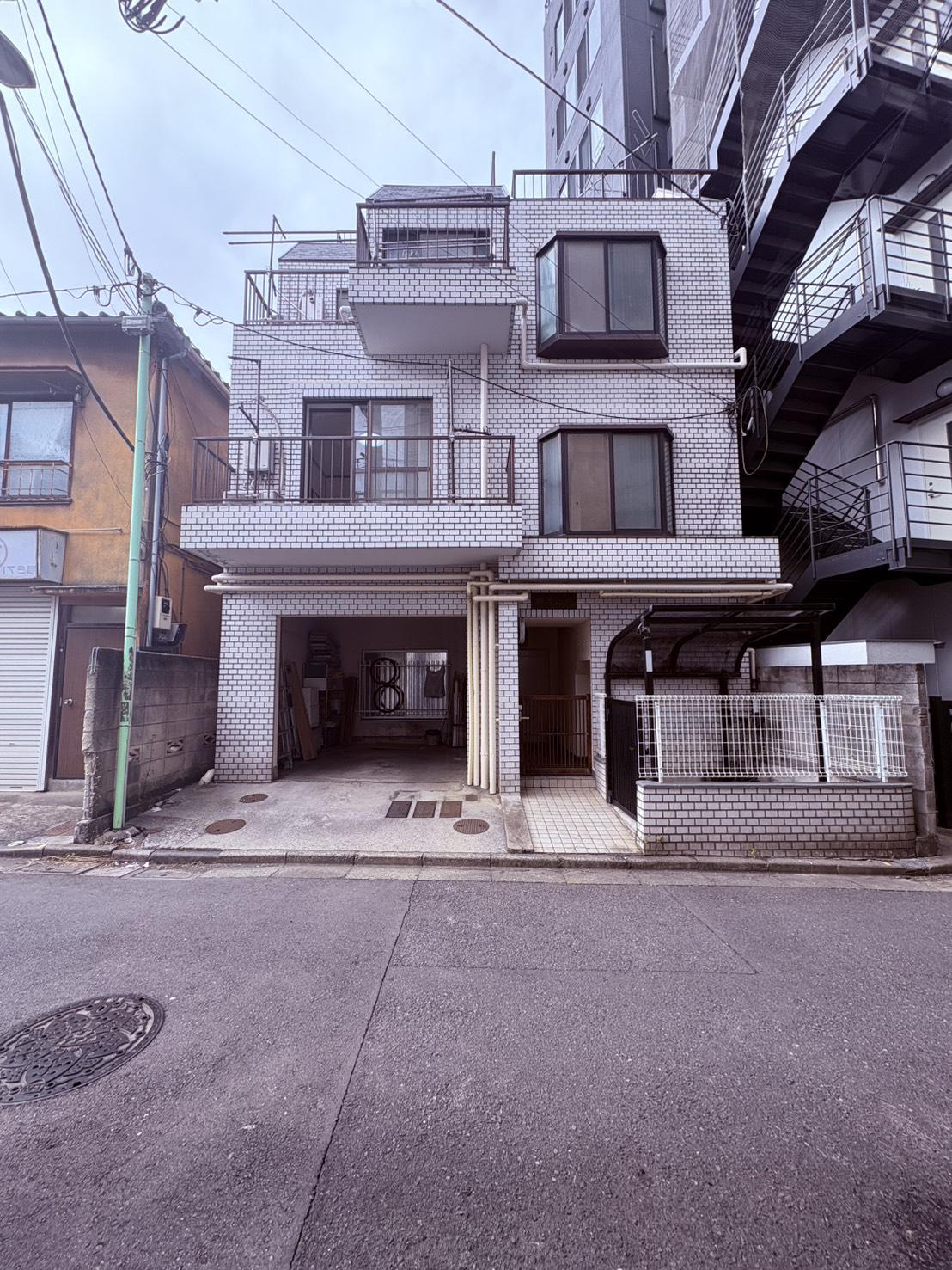 根茂ビル(2LDK/1階)
