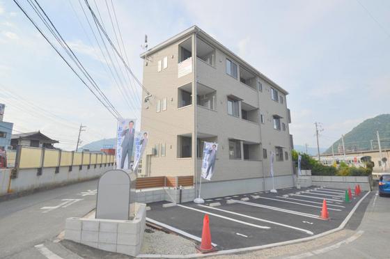 ネオメゾン可部