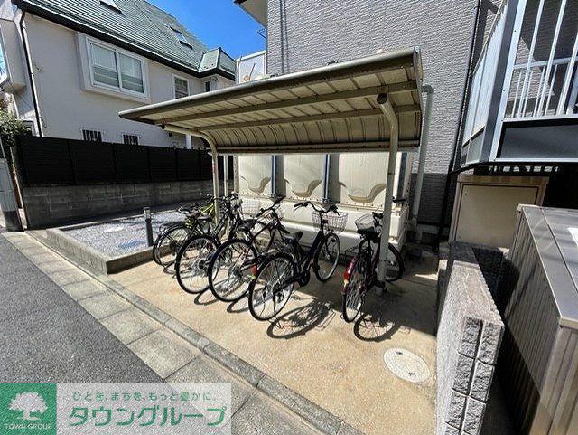 レオパレスレイルウェイヒルズ