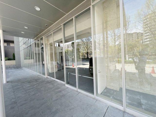 ジオ千里桃山台3番館