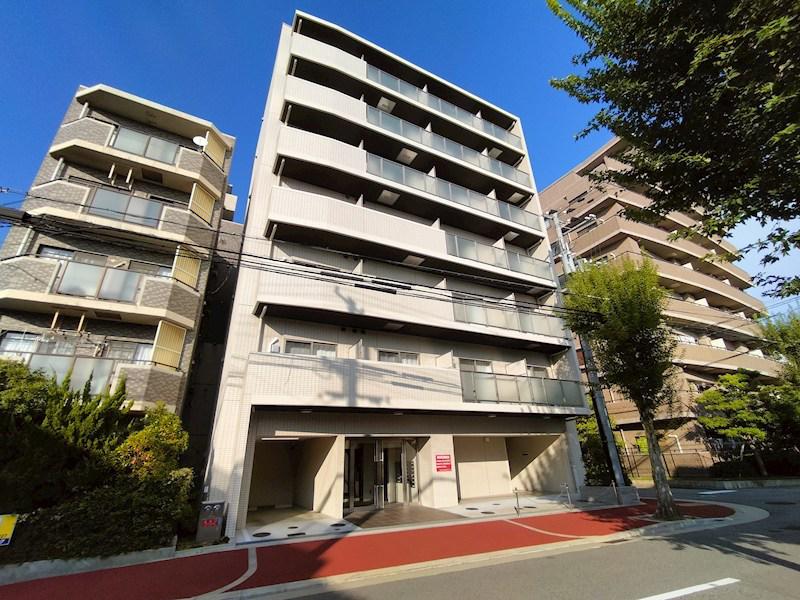 THE RESIDENCE N