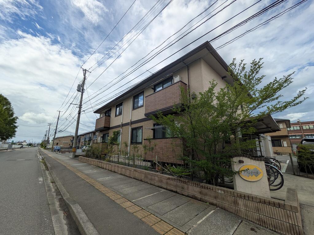 プランドールB(3LDK/2階)