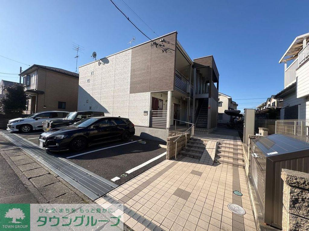クレイノイヤサカ