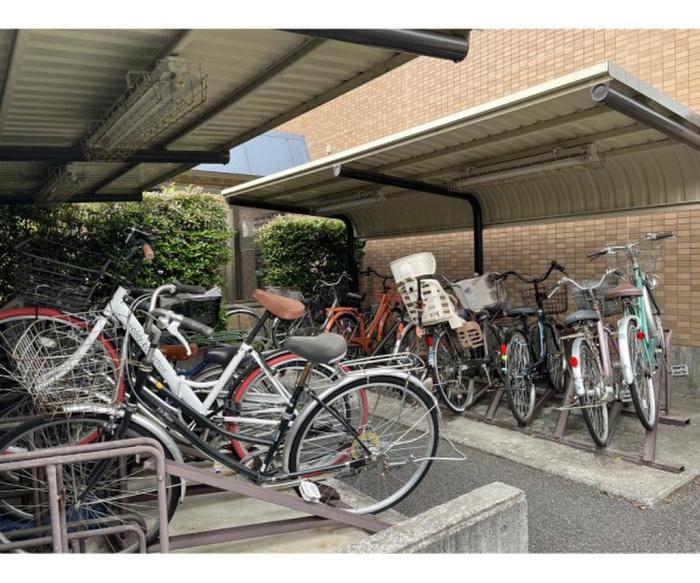キングホームズ1番館A棟