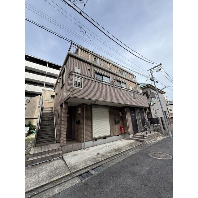 クレール・レヴ