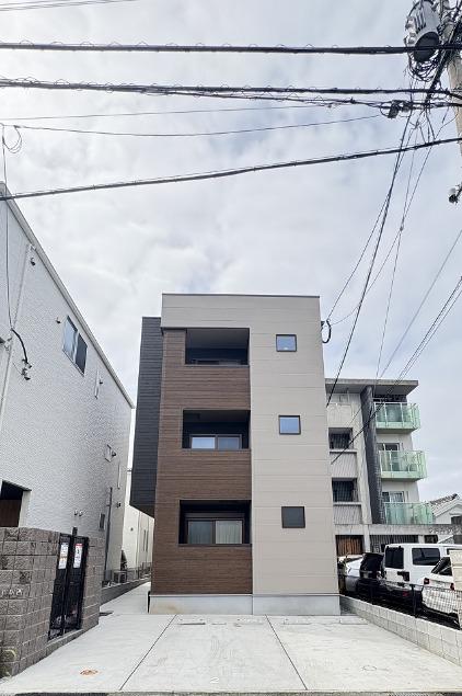 モアナ今宿駅西