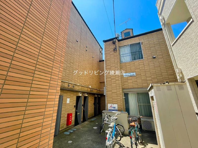リヴィエール綾瀬