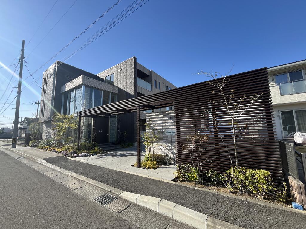 アリスティオ荒井駅前