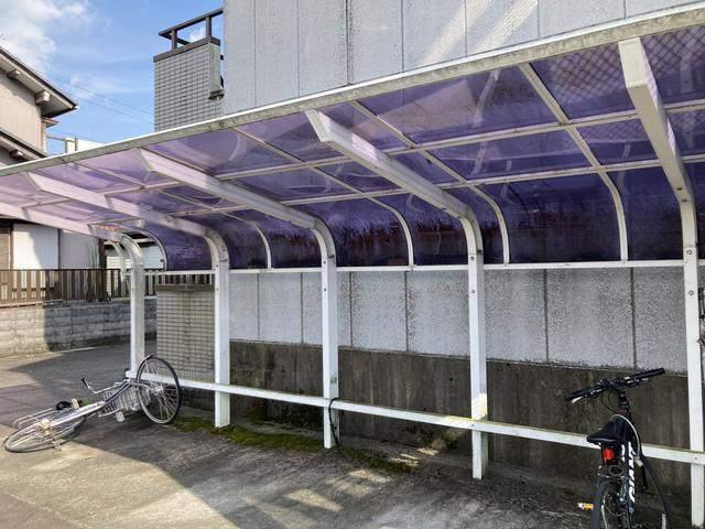 ハイツ島塚