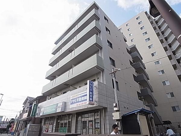 ラティニア