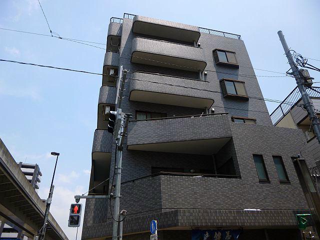 リトルパインプラザ