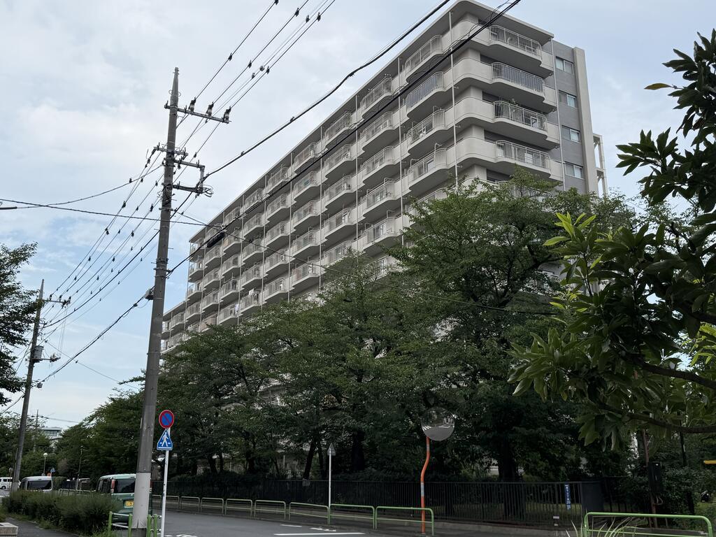 蓮根ファミールハイツ1号棟