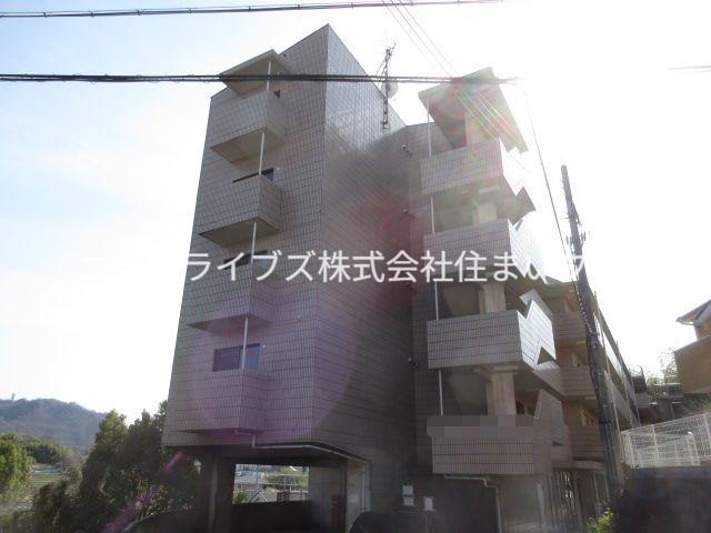 シャトー東寝屋川