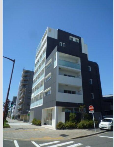 愛知県名古屋市熱田区白鳥の建物