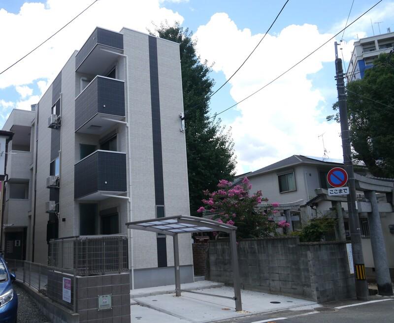 LITERA吉塚駅前