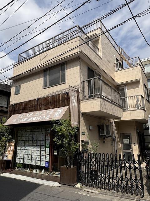 シャムロック代官山 2階3階部分