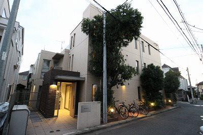 HOUSE K