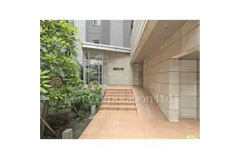 レジディア三軒茶屋