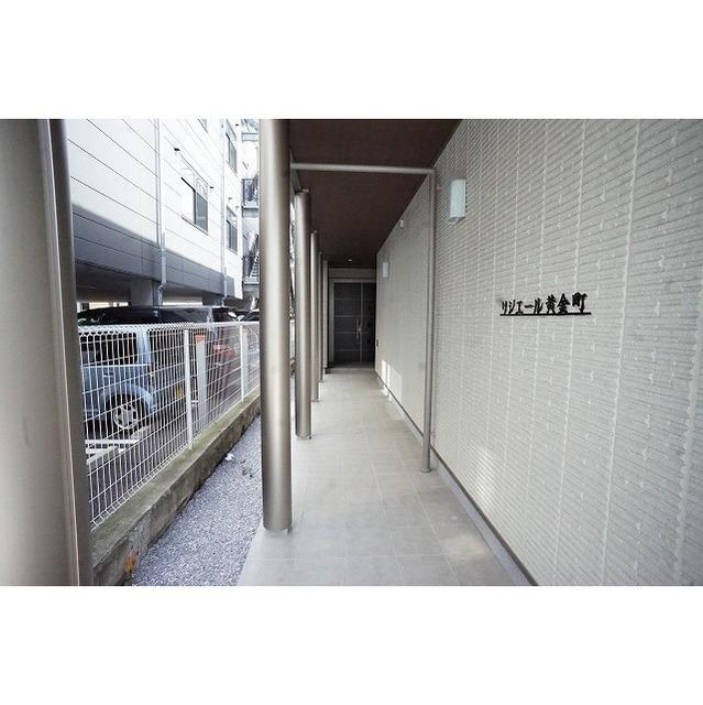 リジエール黄金町