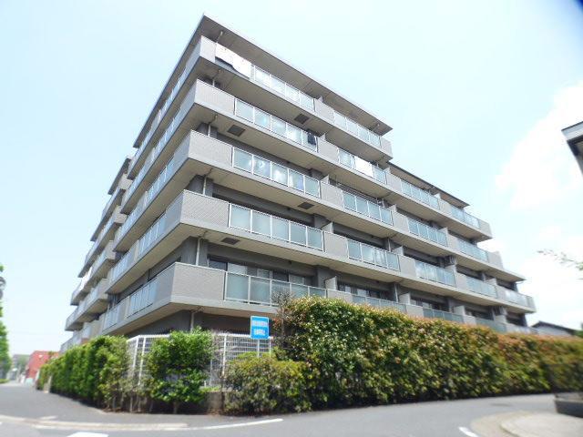 クイーンズレゾン末広