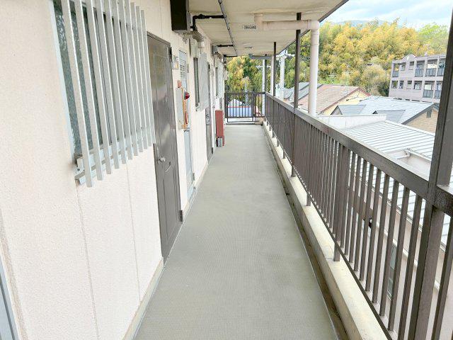 ハイツ東生駒