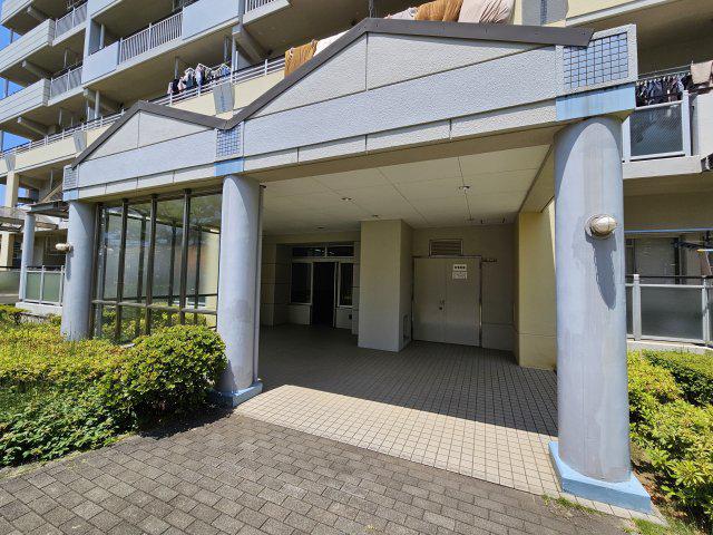 プラザ学園前2号棟