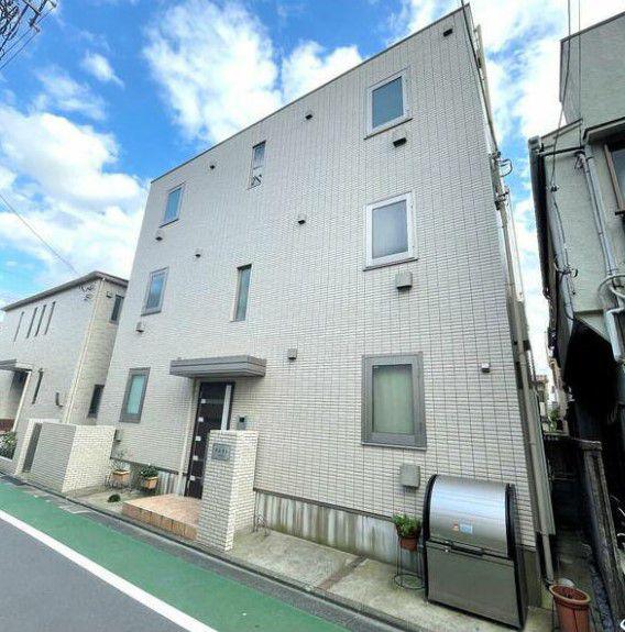 クレスト三軒茶屋