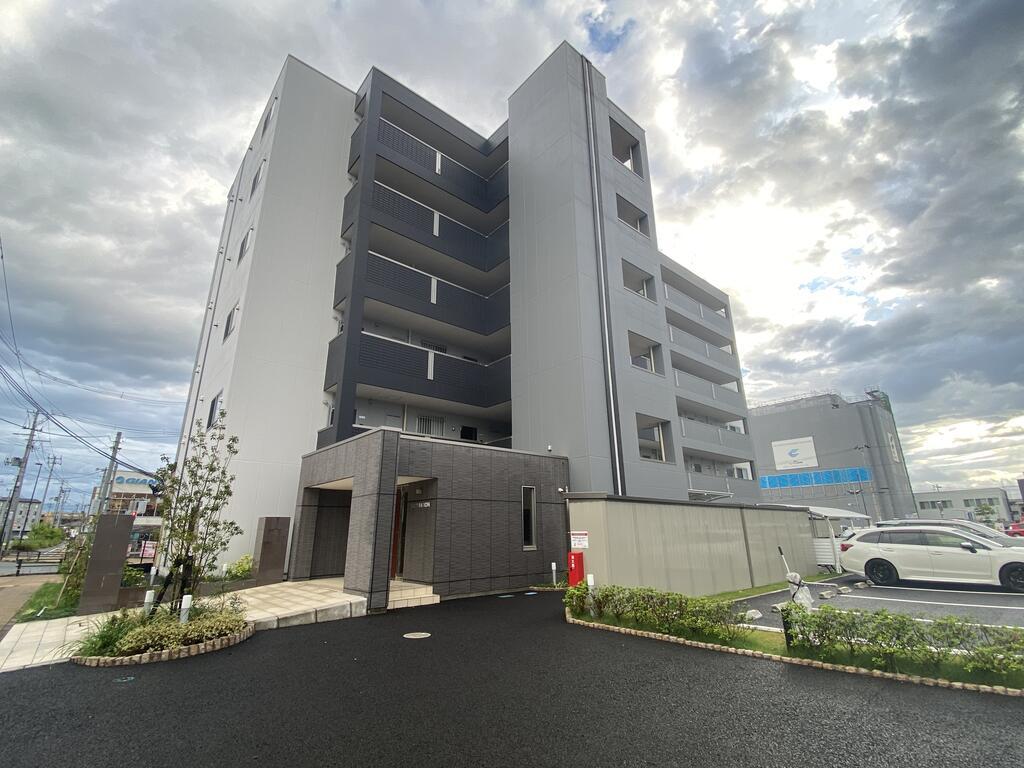 イーストマリオン