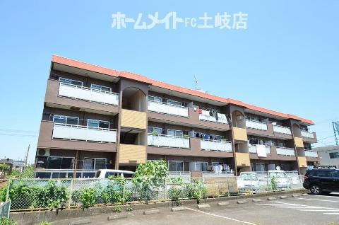コーポマルイ