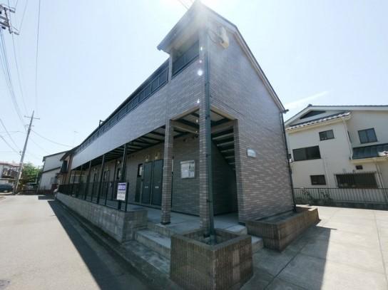 アンプルールブワスブニール