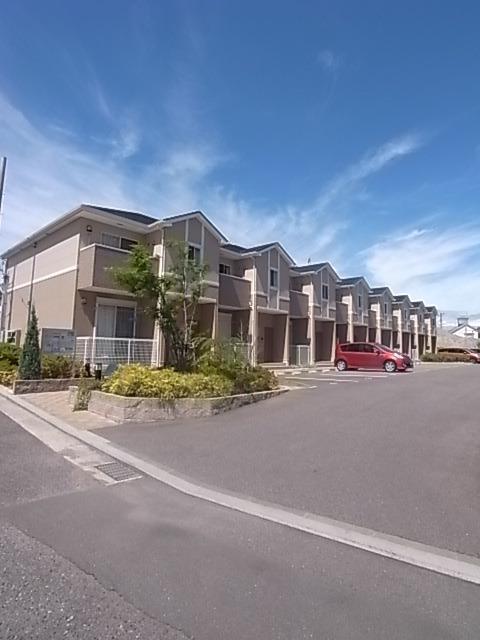 ユニヴェール