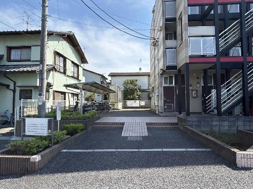 レオパレスグランドパレス春日部
