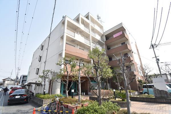 カーサソラッツオ1番館