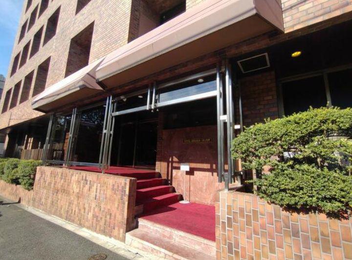 ロイヤル赤坂サルーン